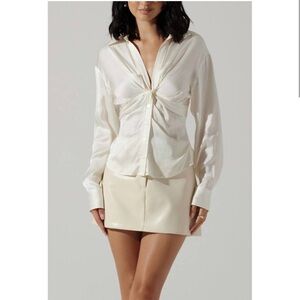 ASTR The Label Jacey Top – Off White – Size Small